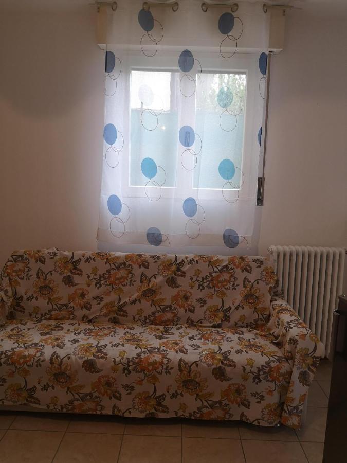 Bilocale Francesca Erba Exterior foto
