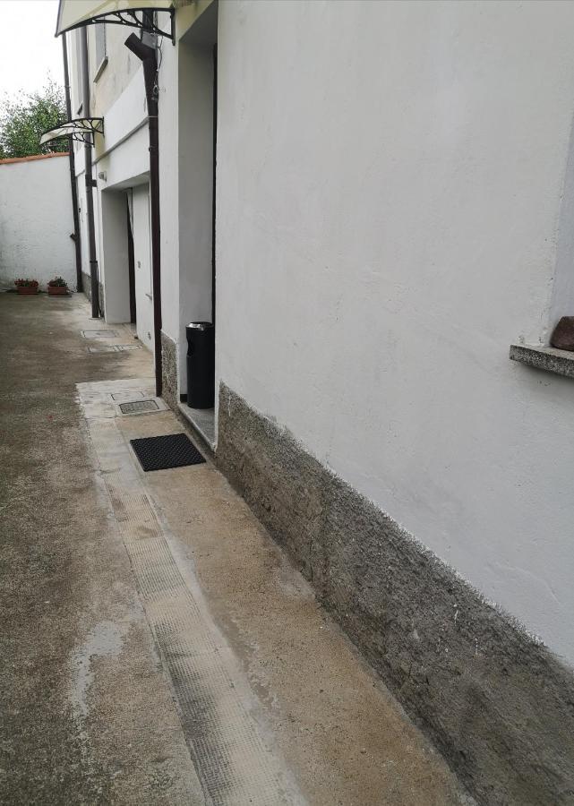 Bilocale Francesca Erba Exterior foto
